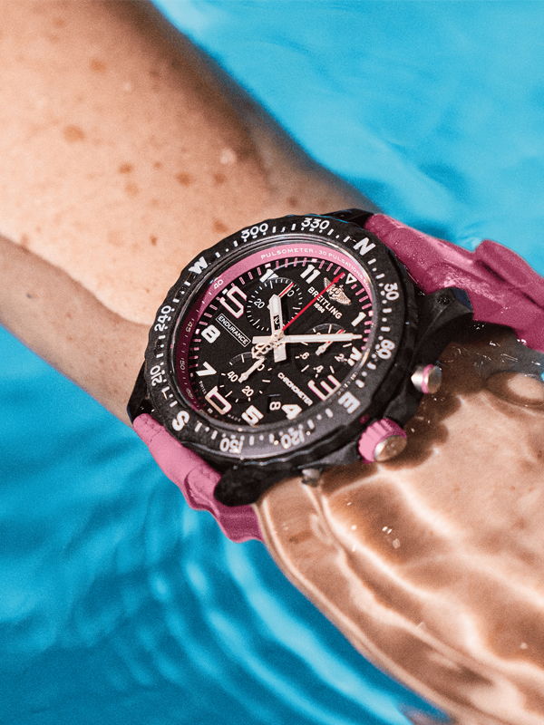 BREITLING ENDURANCE PRO 38 X83310D41B1S1