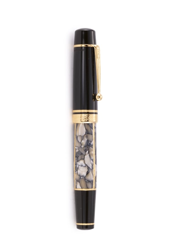 montblanc-pen-alexander-dumas